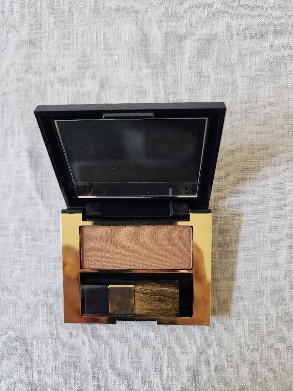 Estée Lauder Bronze Goddess Powder Bronzer - Shade 01 Light - NEW Never Used